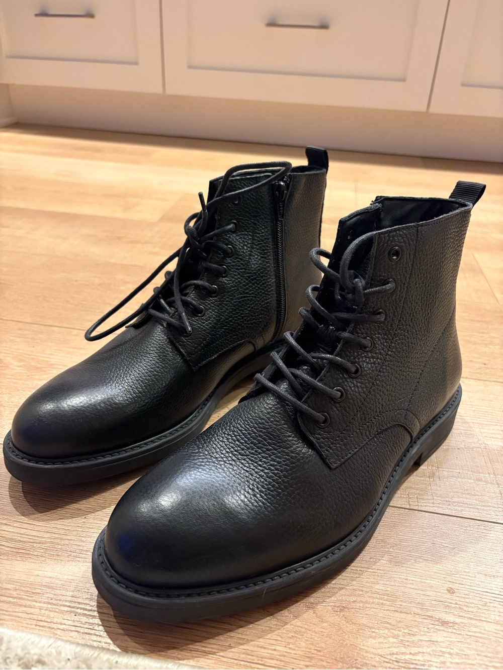 Massimo Dutti Black Pebbled Leather Lace-Up Ankle Boots